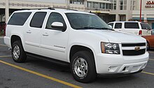 07-08_Chevrolet_Suburban_LT