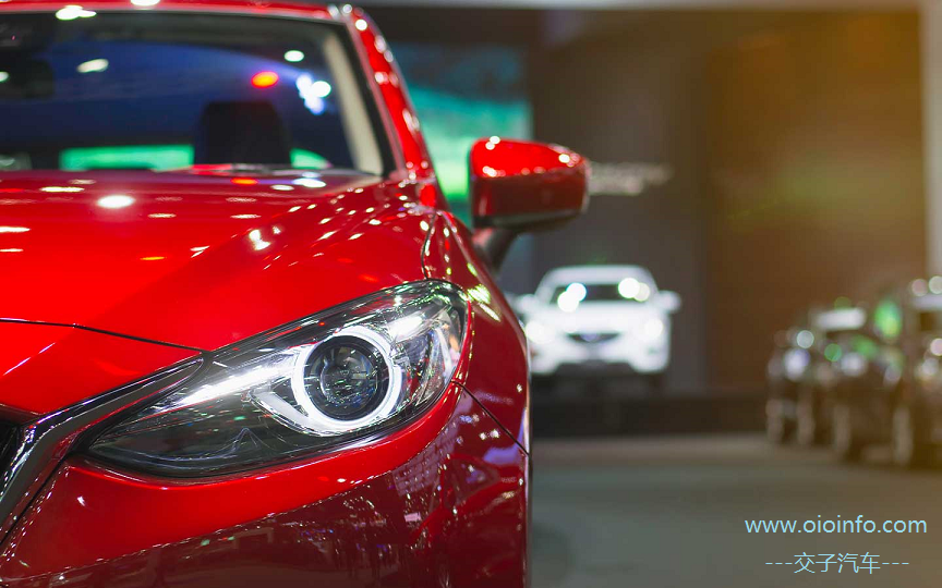 OIOInfo-of-Car-Headlights_body_image_0912