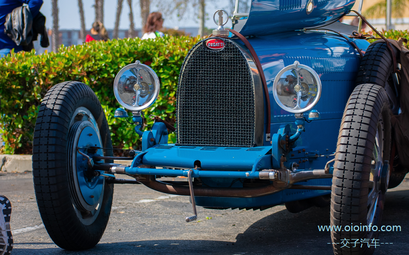 OIOInfo_Bugatti_History_body_A_0924