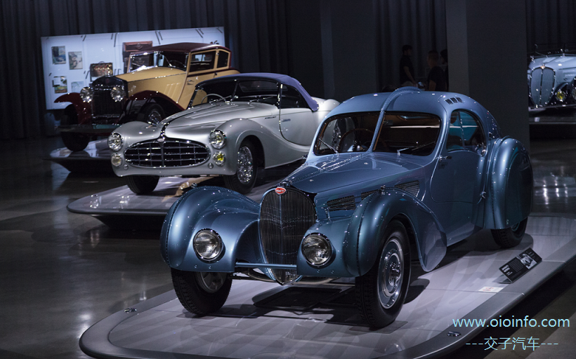 OIOInfo_Bugatti_History_body_C_0924