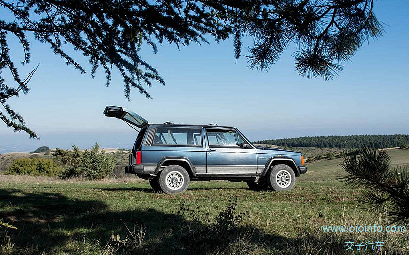 OIOInfo_History_of_Jeep_Cherokee_Body_A_0924