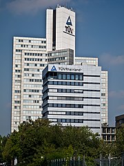 TÜV-Rheinland-Hochhaus_Köln-Poll_2011