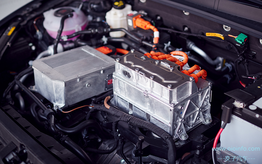 OIOInfo_About_EV_Range_Extenders_Body_A_1001_24