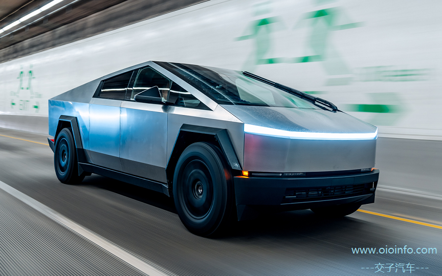 OIOInfo_About_The_Tesla_Cybertruck_Body_D_1006_2024