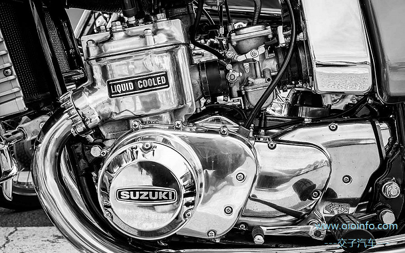 OIOInfo_about-Suzuki_motorcycles_Body_B_1015_2024